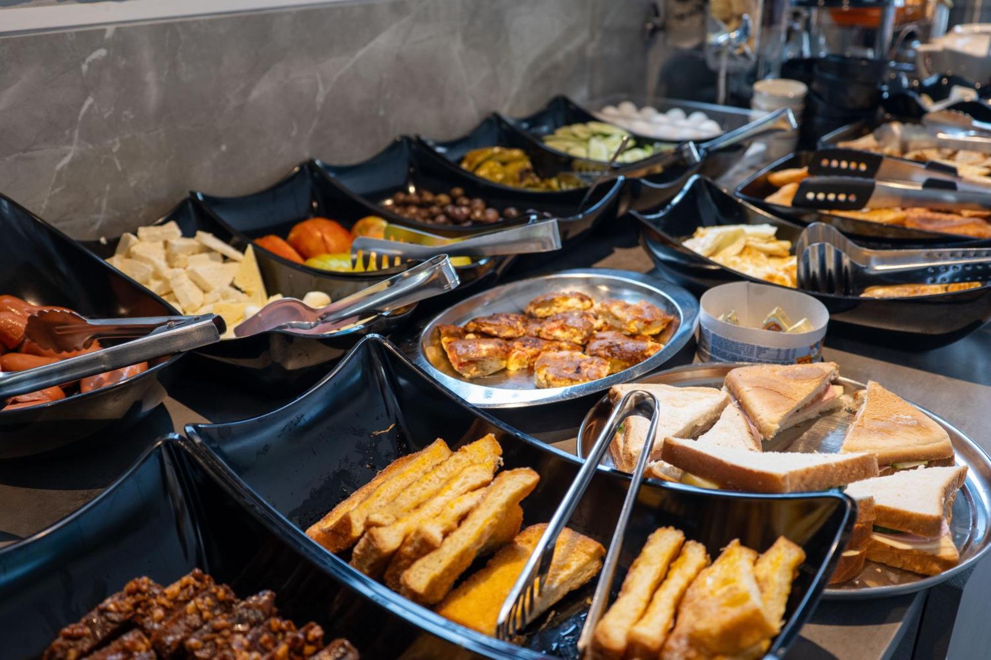 Hotel Eagle Ksamil Ngoại thất bức ảnh