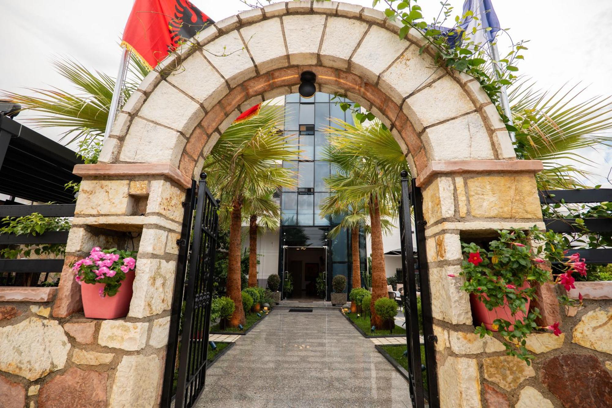 Hotel Eagle Ksamil Ngoại thất bức ảnh